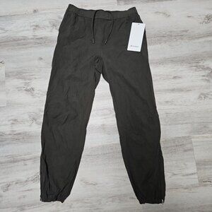 Lululemon Essential Affinity Mid Rise Jogger Pants Womens 4 Dark Olive LW5CHAS